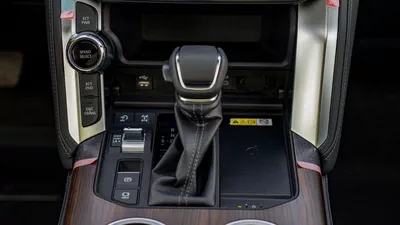 Toyota Land Cruiser VX LAND CRUISER VX 4.0L-13