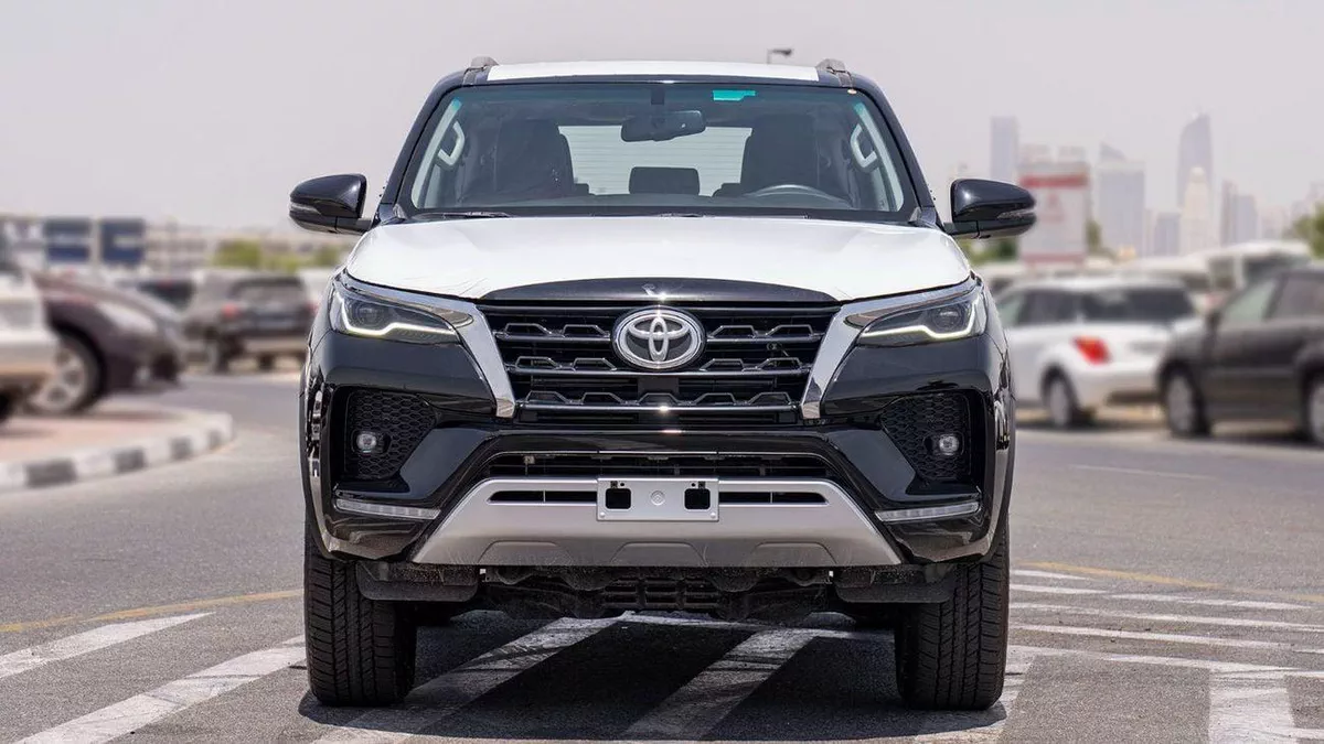 Toyota Fortuner VX2 Toyota Fortuner 2.8L diesel Full Option 2024-5-0