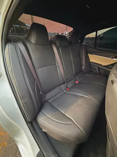 Toyota Camry E - plus hybrid 2025 | GCC Specs |-13
