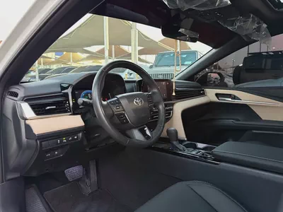 Toyota Camry E - plus hybrid 2025 | GCC Specs |-8