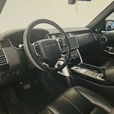AED 1219 PM | RANGE ROVER VOGUE LE 2013 | BLACK PACK | PARTIAL AGENCY HISTORY | 1 YEAR WARRANTY| GCC-10