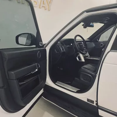 AED 1219 PM | RANGE ROVER VOGUE LE 2013 | BLACK PACK | PARTIAL AGENCY HISTORY | 1 YEAR WARRANTY| GCC-8