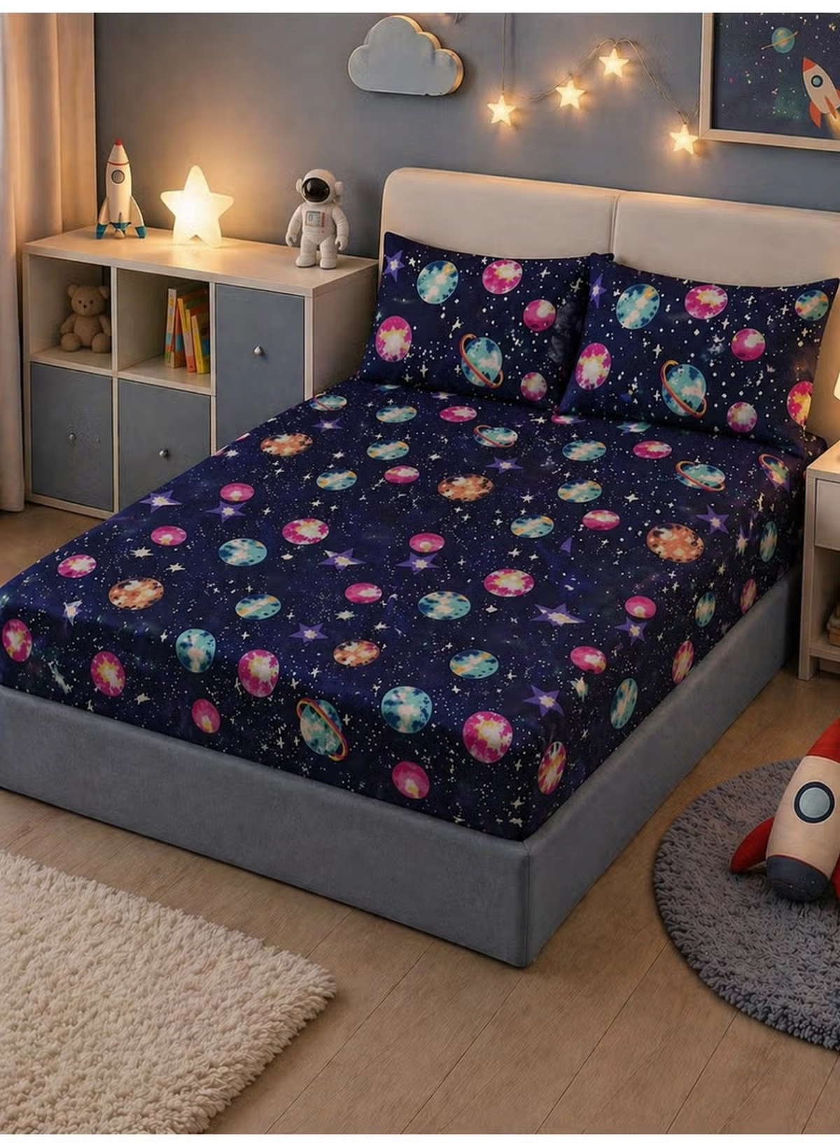 Eworld 3-Piece Fitted Bedsheet Set, Galaxy Design, 100% Cotton, 125 GSM, 1 Fitted Sheet + 2 Pillowcases, Available in King, Queen and Single Sizes