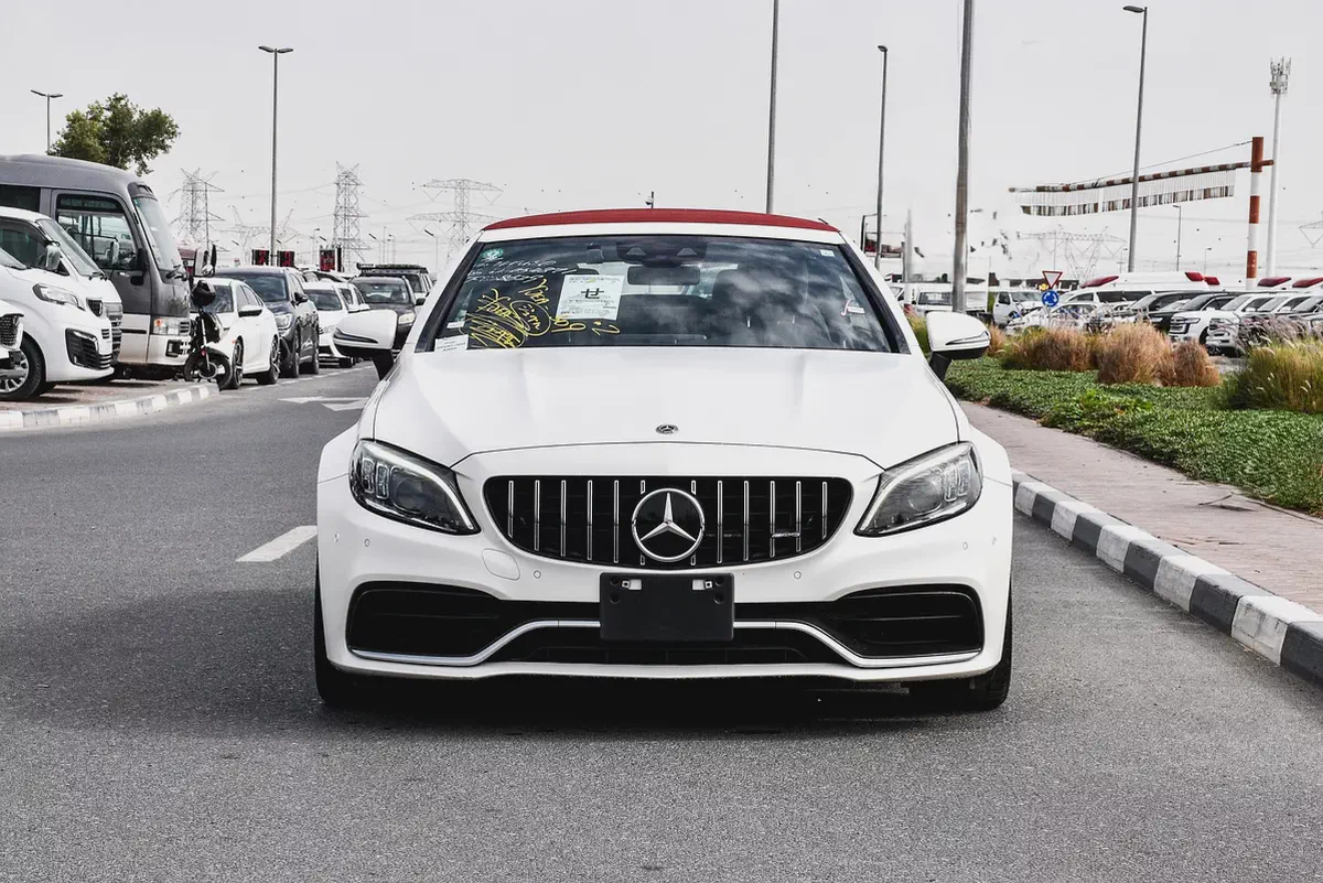 2019 - BENZ C63 S CABRIOLET  - SUPER CLEAN - LIKE NEW - ONLY 68,000 KM-2-2