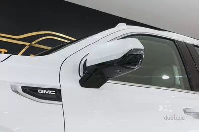 2023 ll Gmc Yukon Denali ll 6.2 L ll V8 ll Gcc ll 0km-4