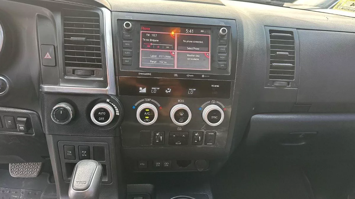 Toyota Sequoia TRDPRO-14-0