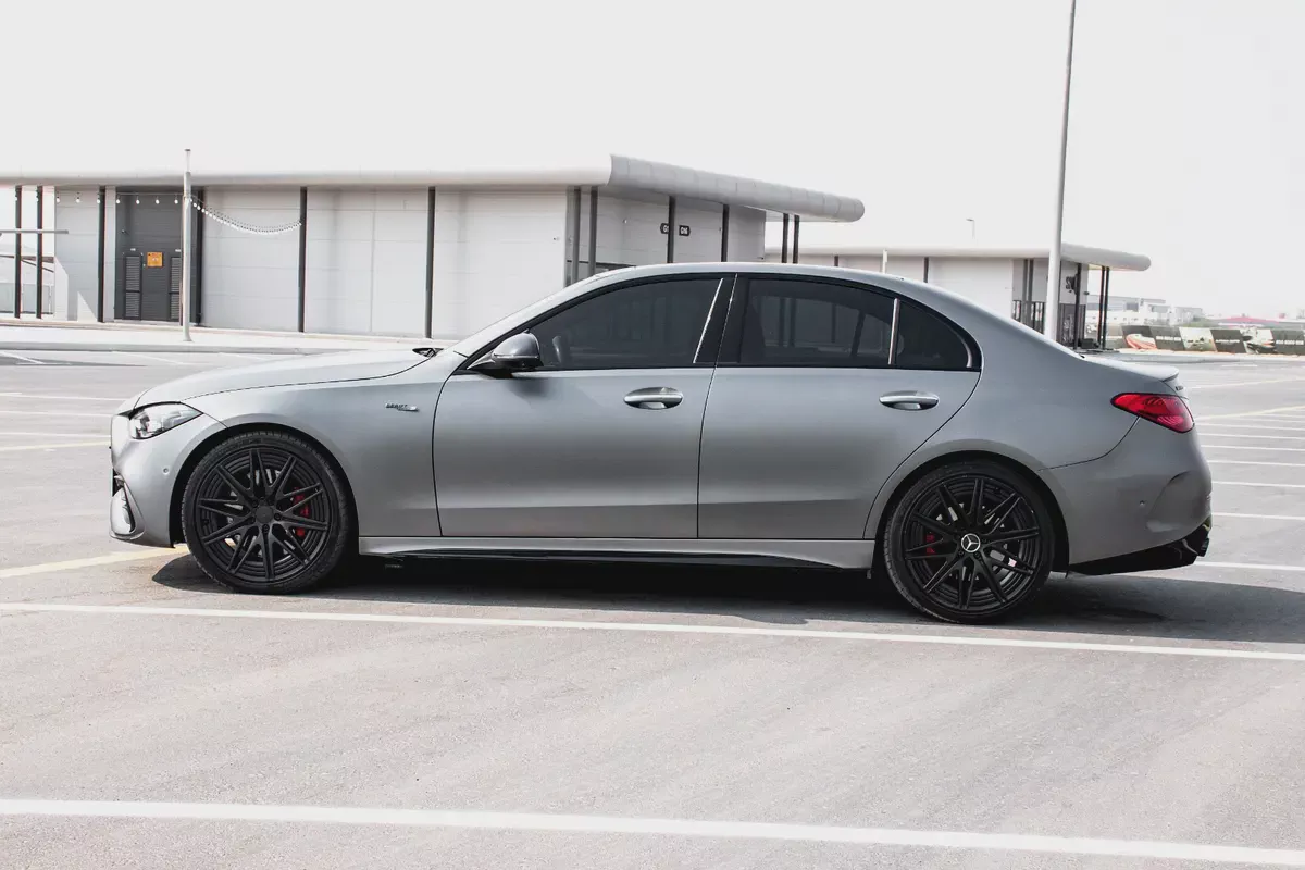 مرسيدس-بنز سي-كلاس C43 AMG-4-4