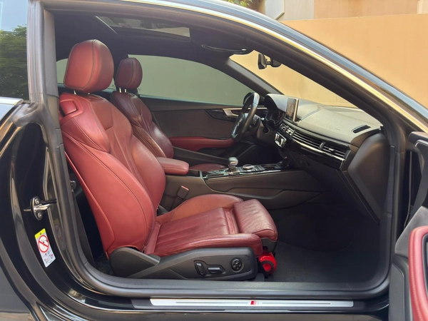 Gulf Specs 2018 AUDI A5 COUPE 40TFSI S-line 2.0Litre Turbo-Charged