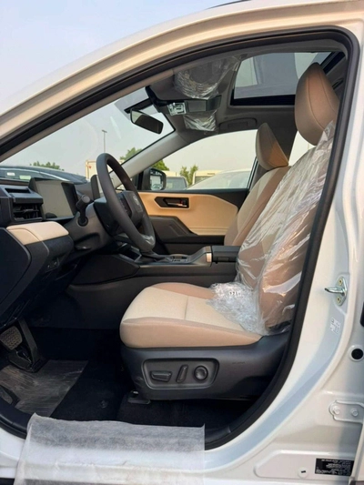 Toyota RAV4 XLE-G MID OPTION || 2.0L PETROL V4 / SUNROOF / DRIVER PWR SEAT /BIG DVD / REAR CAMERA (CODE#RVPXLEO)-9