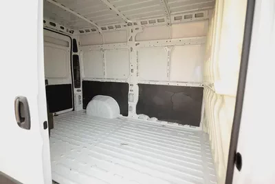Peugeot Boxer L2H2 Delivery Van | GCC Specs | Ref#P22140-7