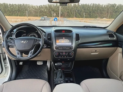 Well Maintained Kia Sorento GT-Line 2014 | GCC Specs-6