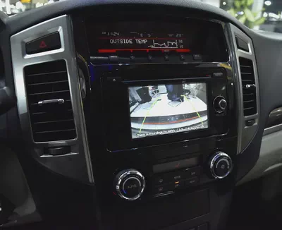 AED 971 EMi at 0% DP | Mitsubishi Pajero GLS ( 2019 Model ) in White Color GCC Specs-12
