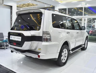 AED 971 EMi at 0% DP | Mitsubishi Pajero GLS ( 2019 Model ) in White Color GCC Specs-5