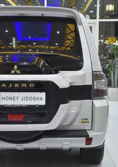 AED 971 EMi at 0% DP | Mitsubishi Pajero GLS ( 2019 Model ) in White Color GCC Specs-8