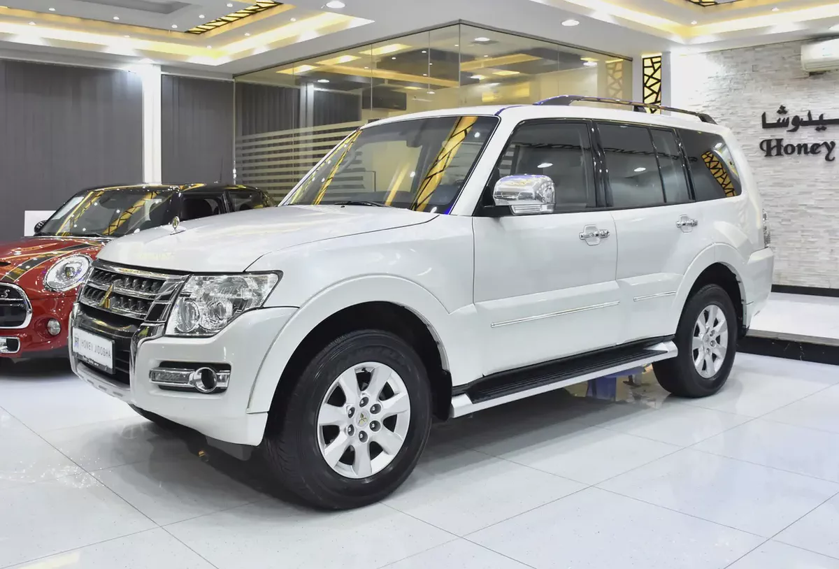 AED 971 EMi at 0% DP | Mitsubishi Pajero GLS ( 2019 Model ) in White Color GCC Specs-1-1