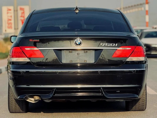 BMW | 7 SERIES | 750i | 2007 | BEIGE INTERIOR | ONLY : 85,885 KM | JAPAN IMPORT | CLEAN TITLE