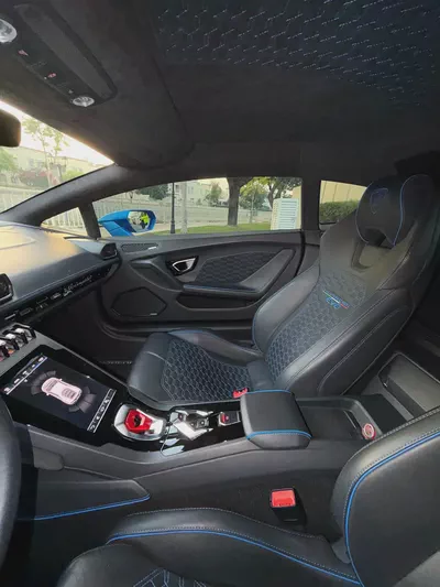 2023 Lamborghini Huracan EVO Coupe | GCC Specs | Pristine Condition-13