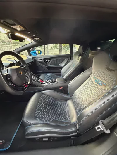 2023 Lamborghini Huracan EVO Coupe | GCC Specs | Pristine Condition-5