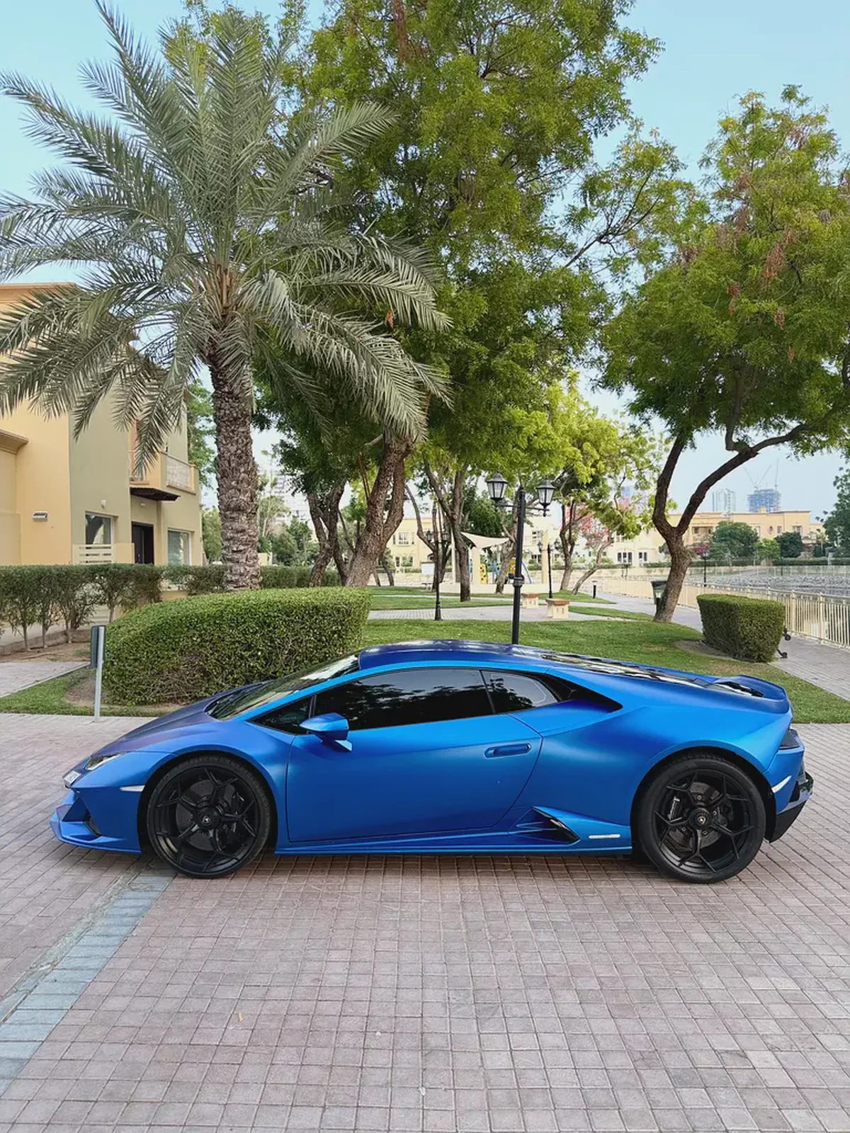 2023 Lamborghini Huracan EVO Coupe | GCC Specs | Pristine Condition-2-2