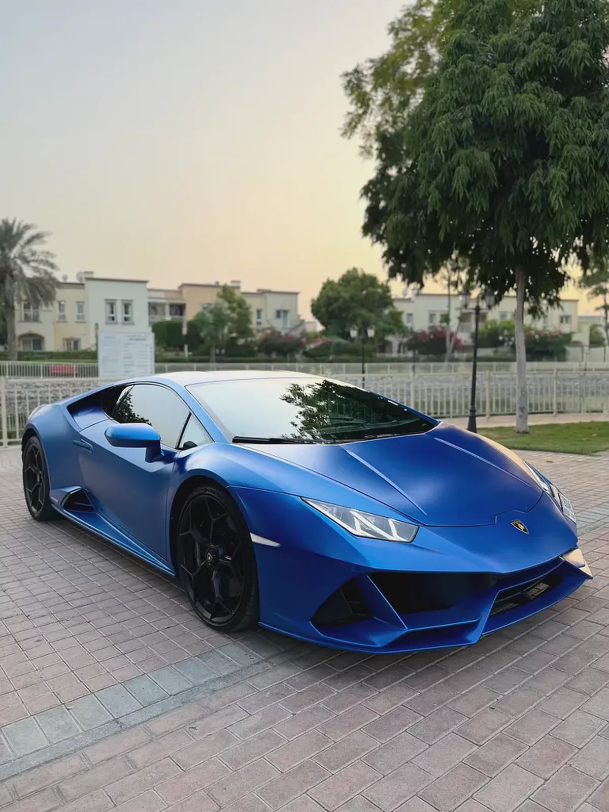 2023 Lamborghini Huracan EVO Coupe | GCC Specs | Pristine Condition-8-8