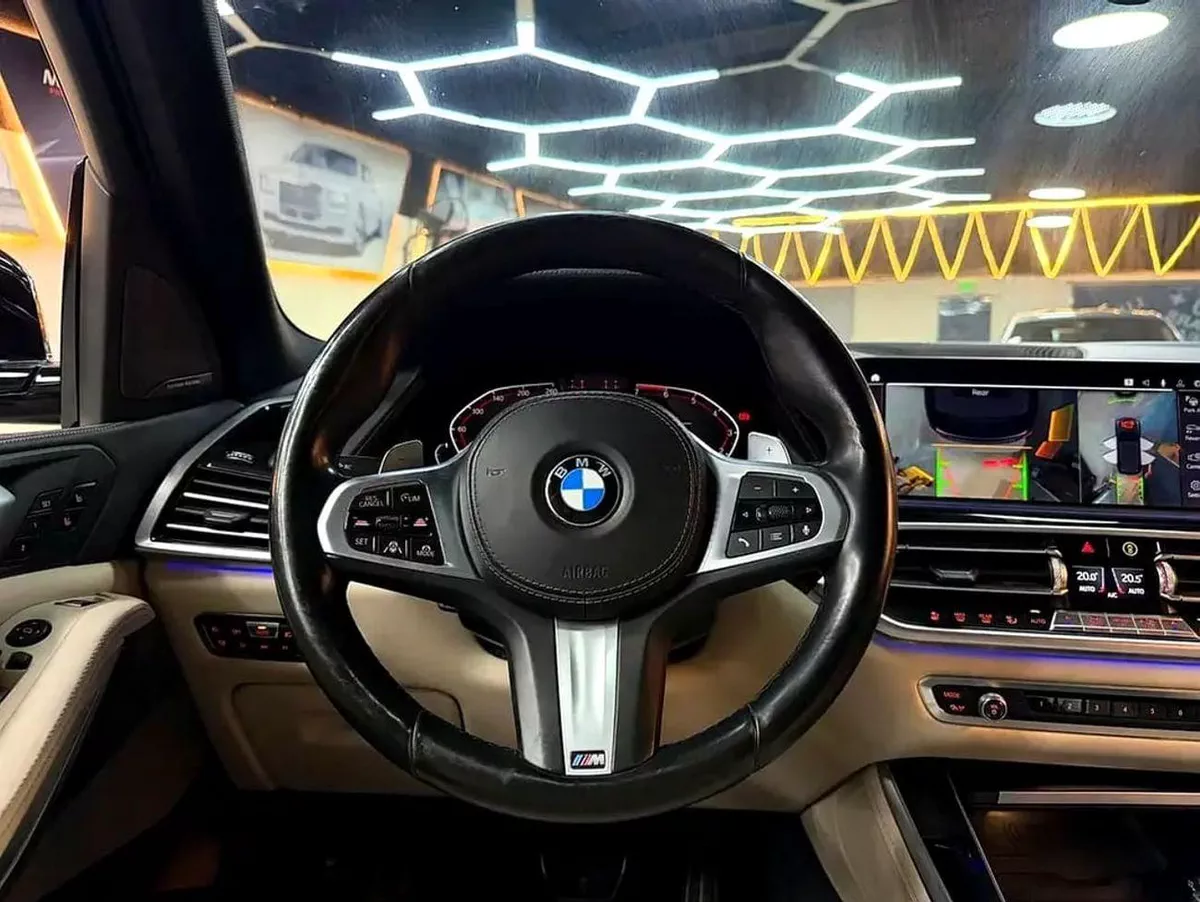 BMW X5 50i M SPORT-10-0