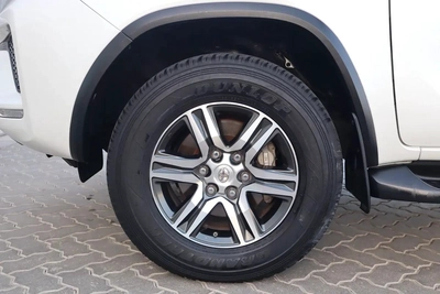 Toyota Fortuner EXR 2023-14