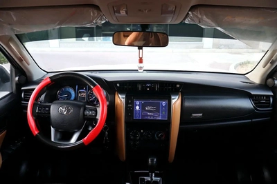 Toyota Fortuner EXR 2023-4