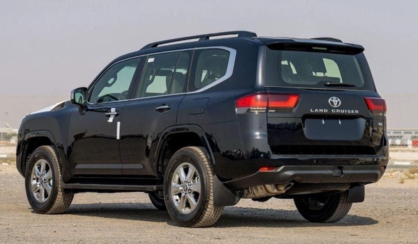 Toyota Land Cruiser LC300 VX 4.0P AT MY2024 – BLACK