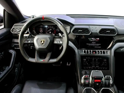 2024 - Lamborghini Urus Performante-8