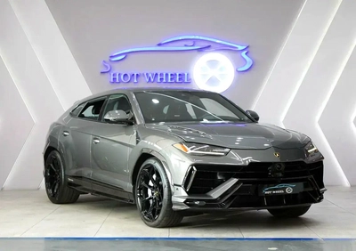2024 - Lamborghini Urus Performante-1