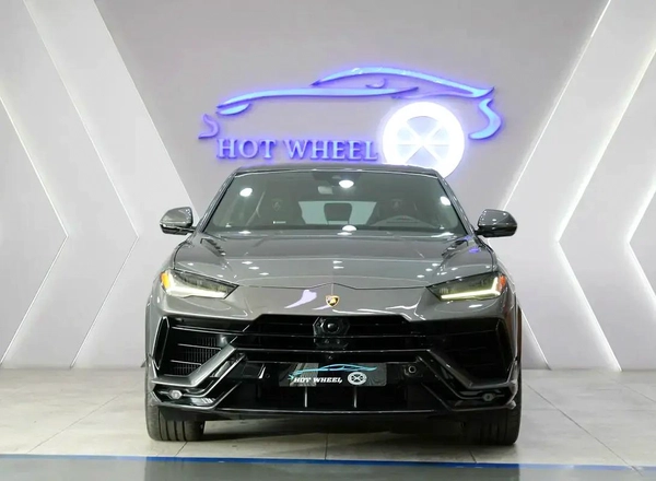 2024 - Lamborghini Urus Performante