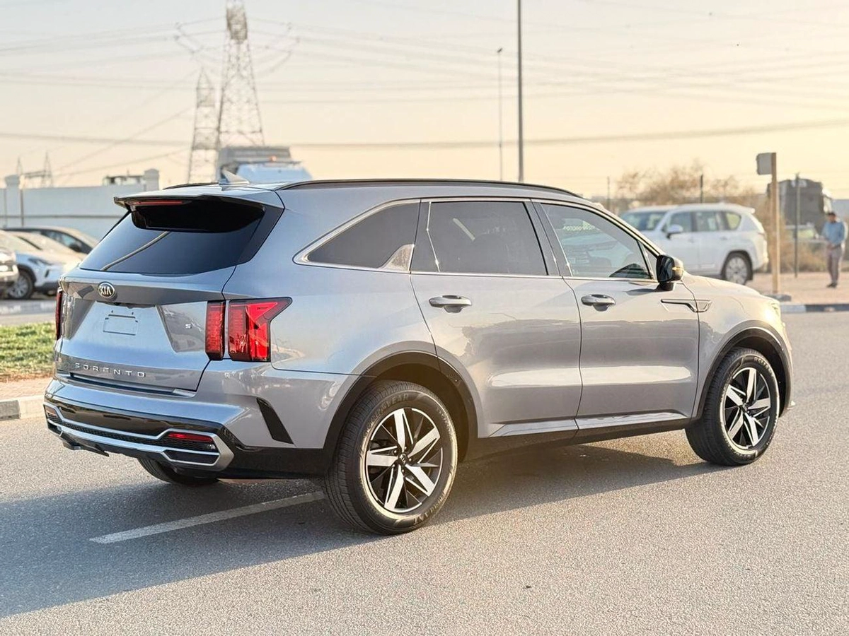 Kia Sorento S (NON GCC) S 2021 model-2-2