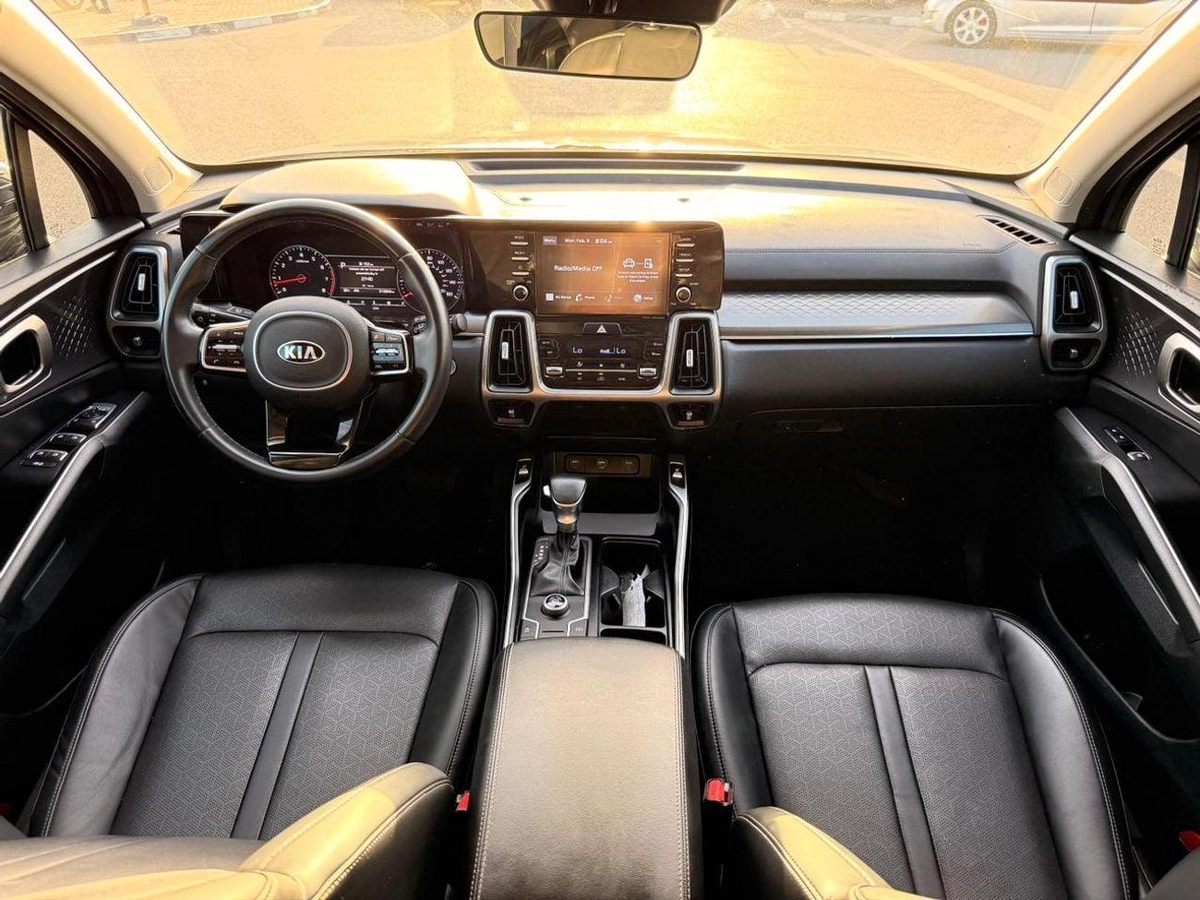 Kia Sorento S (NON GCC) S 2021 model-4-4