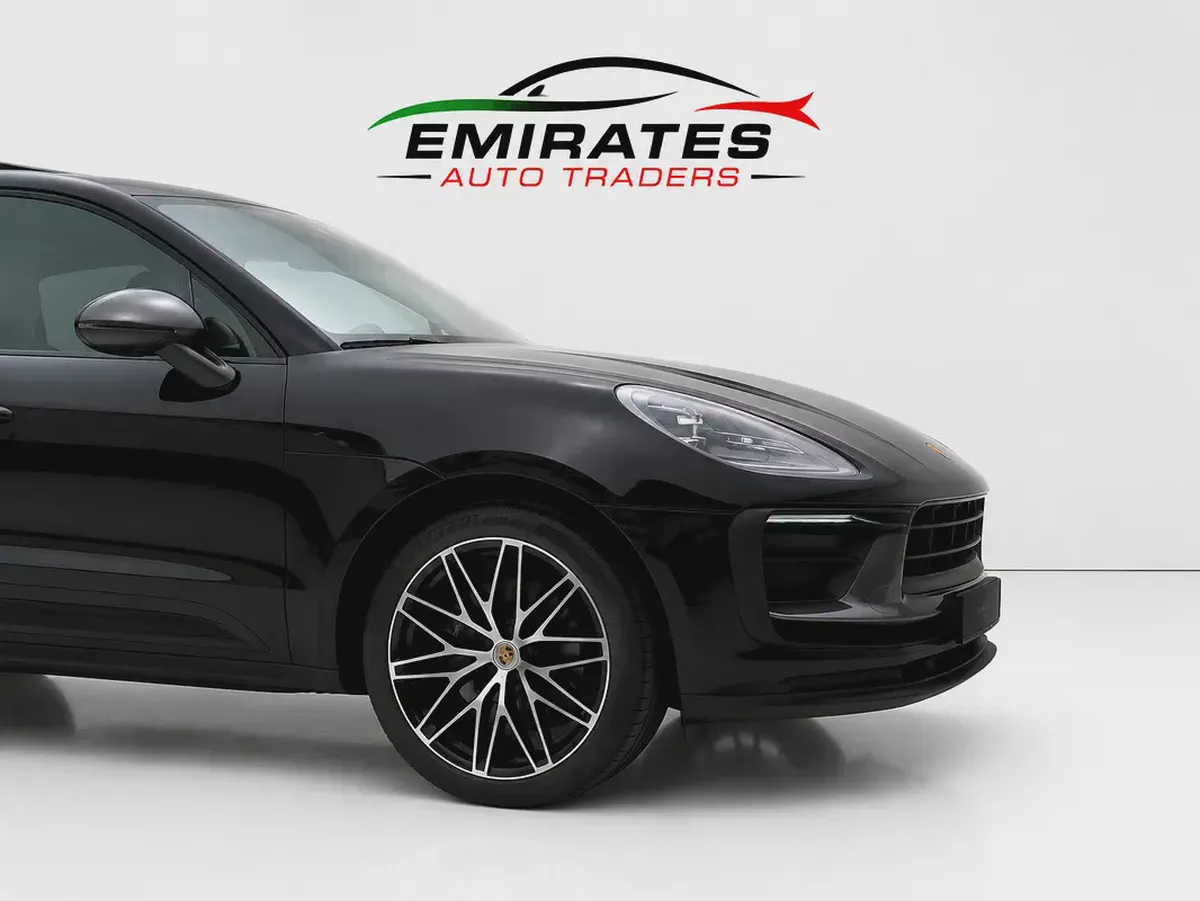 2022 Porsche Macan T-3-3