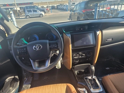 TOYOTA FORTUNER 2.7L PETROL 2026 – DARK GREY-5