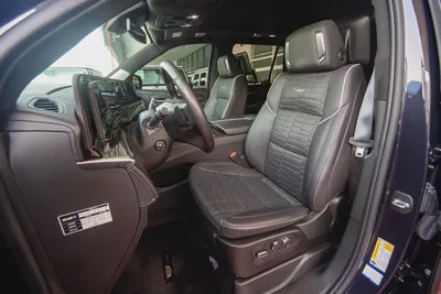 Cadillac Escalade Sport Platinum Plus 2024 | 4,000KM | UNDER WARRANTY-8