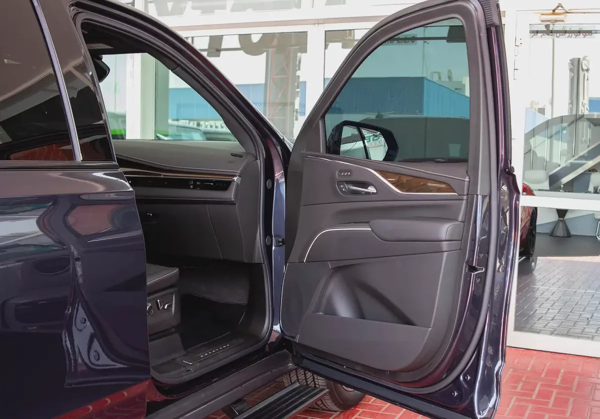 Cadillac Escalade Sport Platinum Plus 2024 | 4,000KM | UNDER WARRANTY-16-16