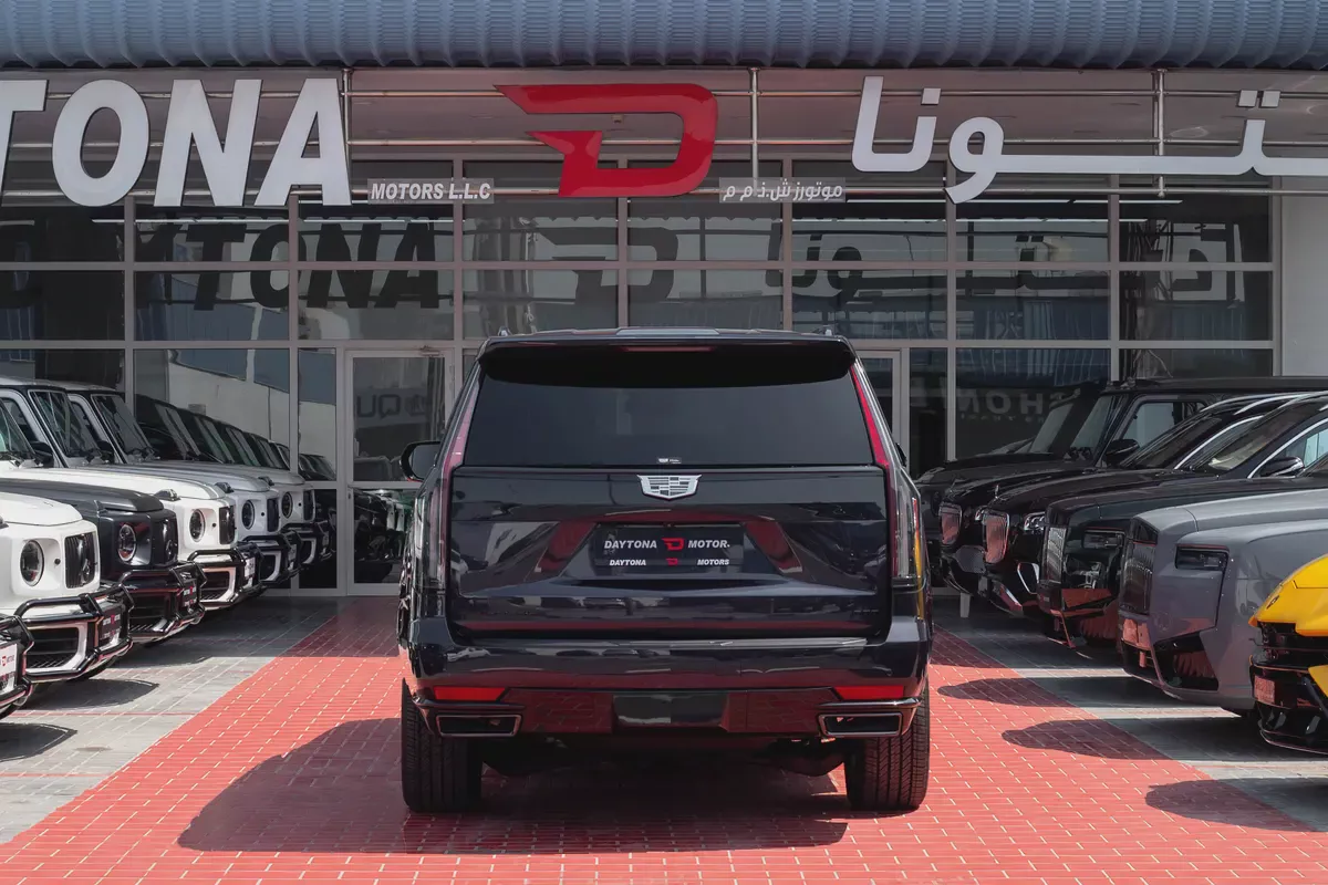 Cadillac Escalade Sport Platinum Plus 2024 | 4,000KM | UNDER WARRANTY-5-5