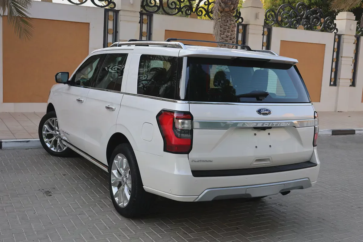 Ford Expedition-Platinum-2019-96000 KM-GCC SPECS-2-2