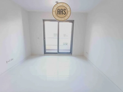 Affordable price! Prime Location 1BHK apartment only 79k near ADCB metro station-2
