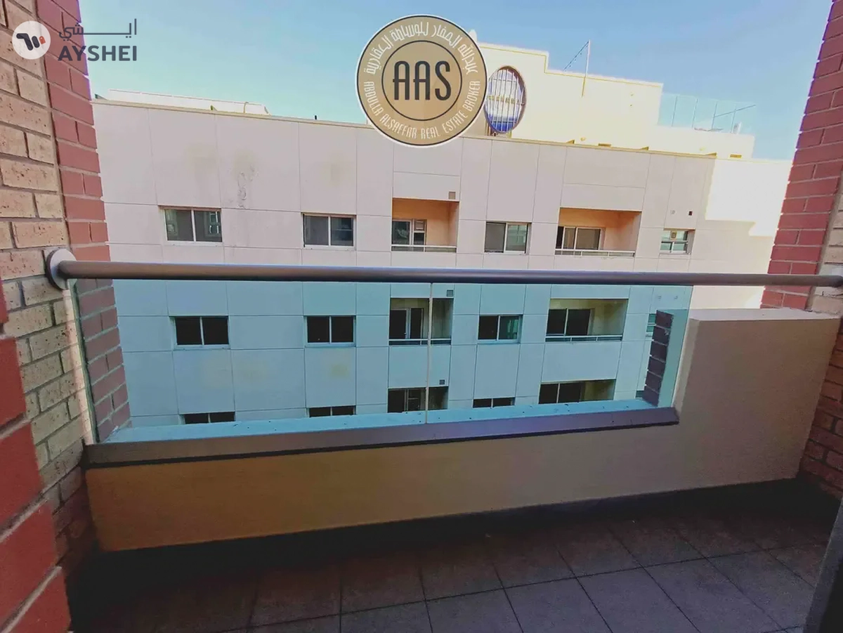 Affordable price! Prime Location 1BHK apartment only 79k near ADCB metro station-7-7
