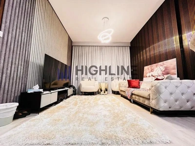 BRIGHT UNIT |PREMIUM QUALITY| VACANT-1