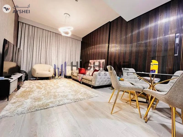 BRIGHT UNIT |PREMIUM QUALITY| VACANT