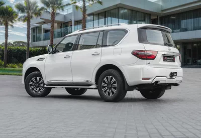 3,525 P.M |  Patrol SE Titanium | 0% Downpayment | Nissan Warranty!-2