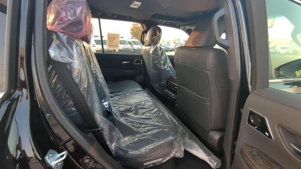 Toyota Land Cruiser LAND CRUISER VX 4.0L JBL SYSTEM