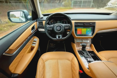 AED 682/Month | RX-8 Luxury | Warranty | GCC Specs | REF#M13162-8