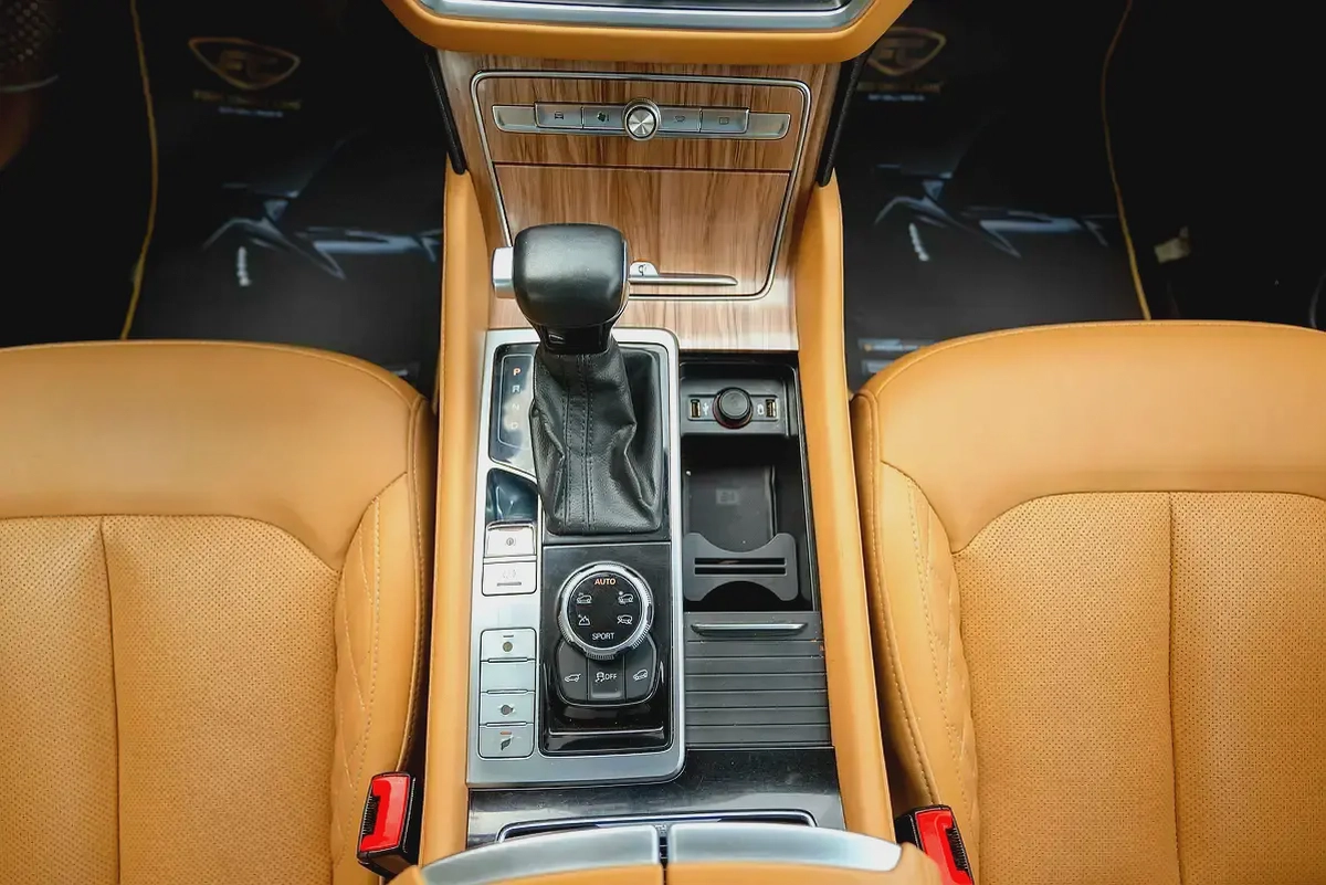 AED 682/Month | RX-8 Luxury | Warranty | GCC Specs | REF#M13162-17-17