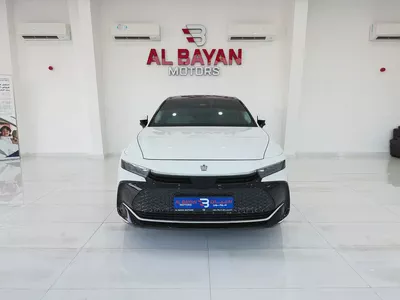 تويوتا كراون هايبرد (بلاتينيوم) ابيض / بيج 2023 (الفطيم)-4