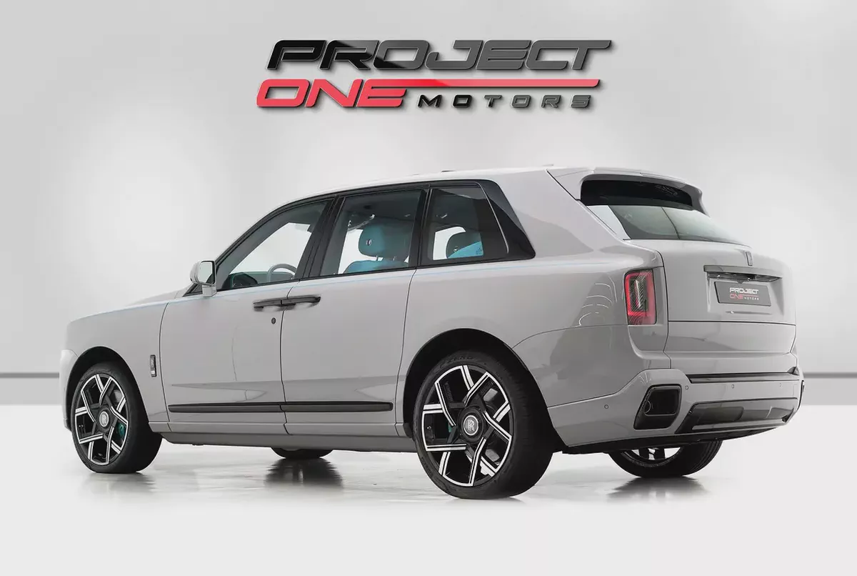 2025 ROLLS ROYCE CULLINAN BLACK BADGE WITH WARRANTY AND SERVICE CONTRACT-3-3