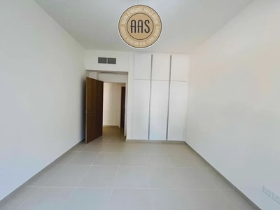 One Month Free Luxury 2-BHK With Park View Close to Metro-4